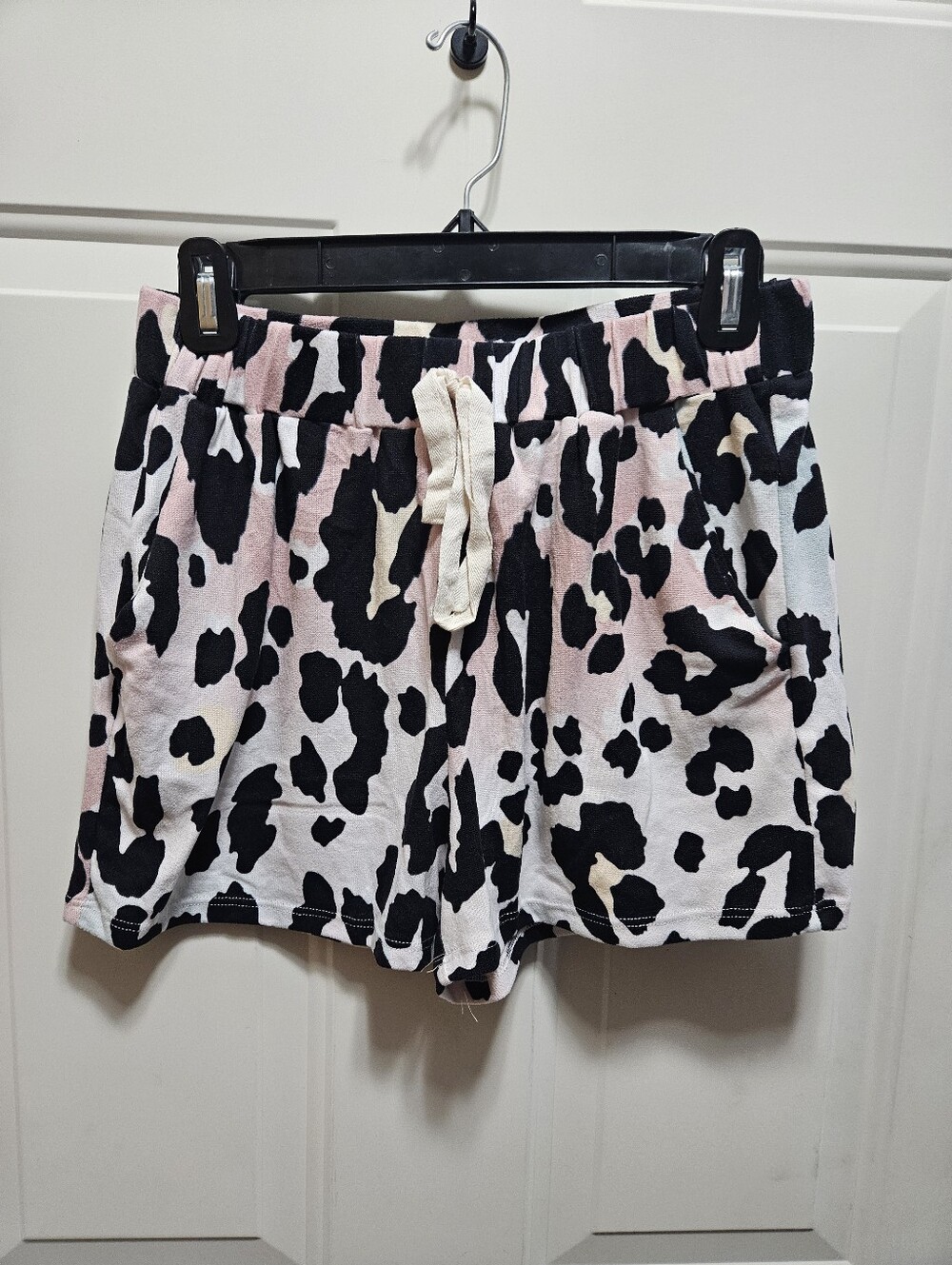 BiBi Pastel Leopard Lounge Shorts